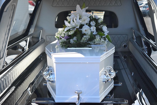Funeral 2421821 640
